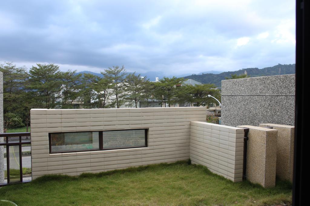 Feng Valley Homestay T'ai-tung 外观 照片